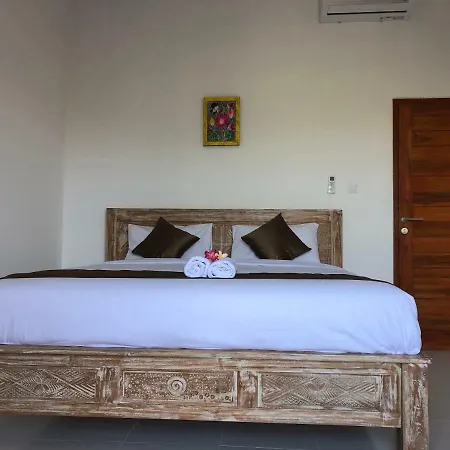 Nata Homestay Nusa Lembongan  Exterior photo